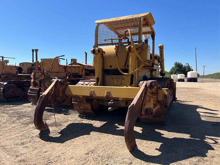 caterpillar-d9g-image-10