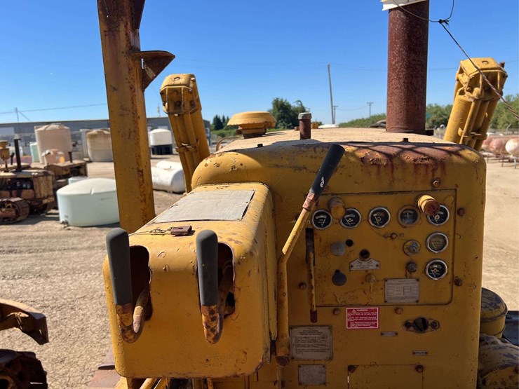 caterpillar-d9g-image-19