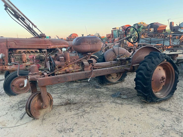 project-tractor-image-1