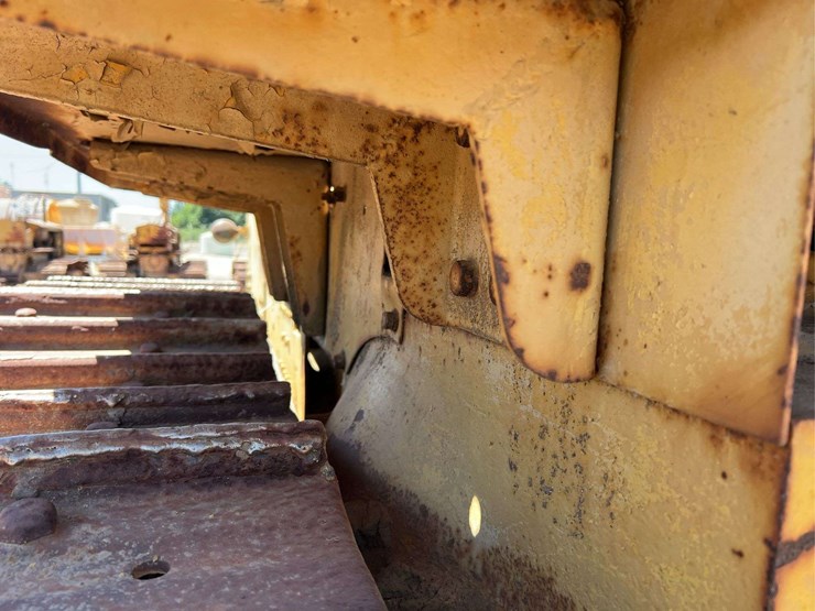 caterpillar-d8-image-88