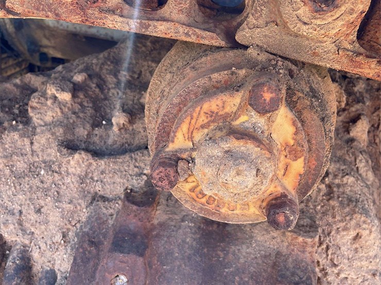 caterpillar-rd6-image-40