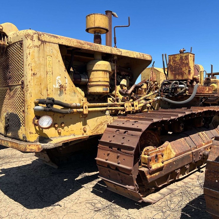 CATERPILLAR D8
