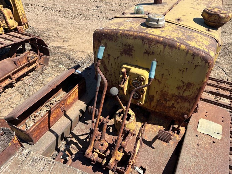 caterpillar-rd6-image-23