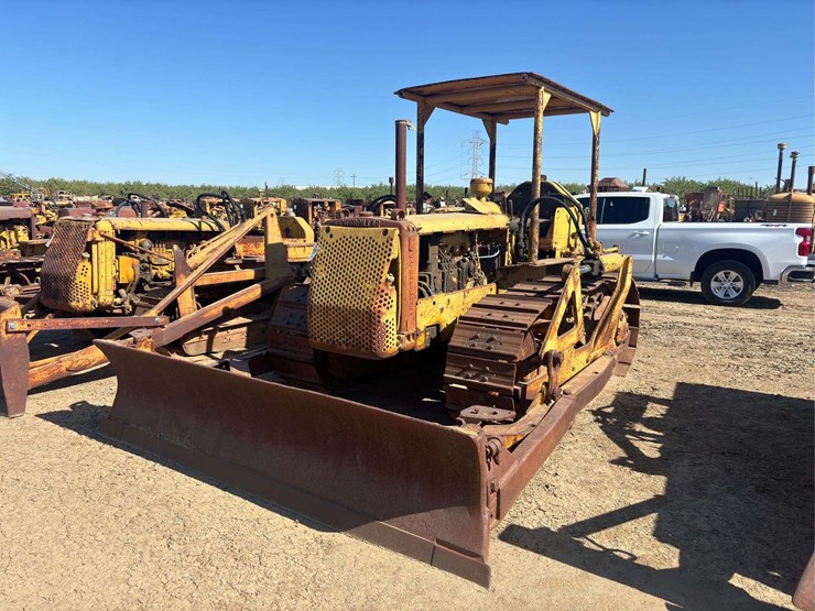 caterpillar-d4-image-1