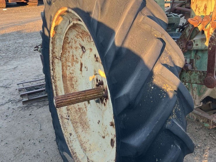 john-deere-a-image-15