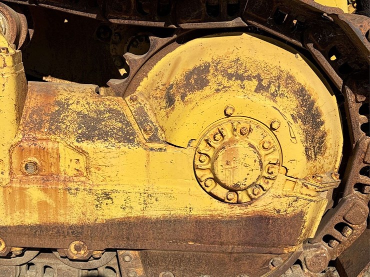 caterpillar-d9-image-66