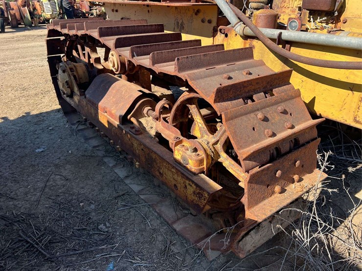caterpillar-d4-image-102
