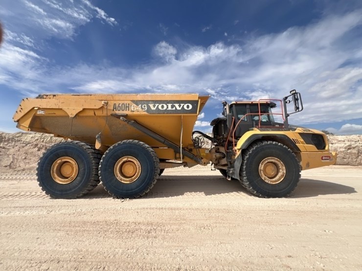 2020-volvo-a60h-image-6