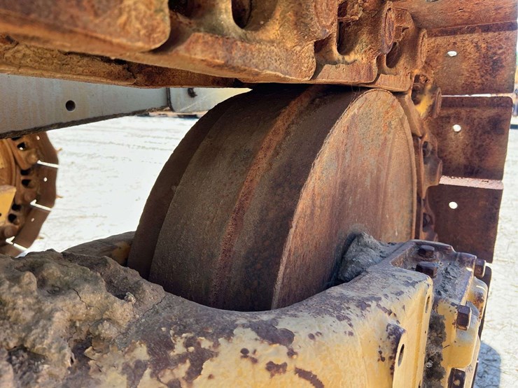 caterpillar-d8-image-102