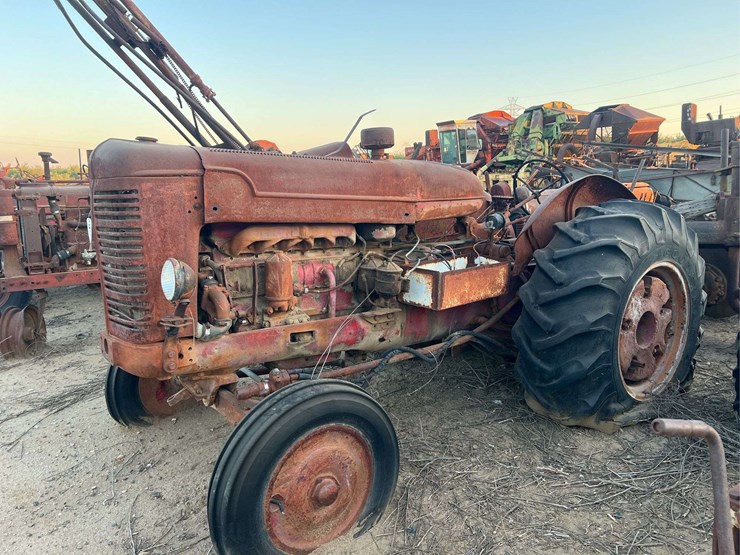 project-tractor-image-1