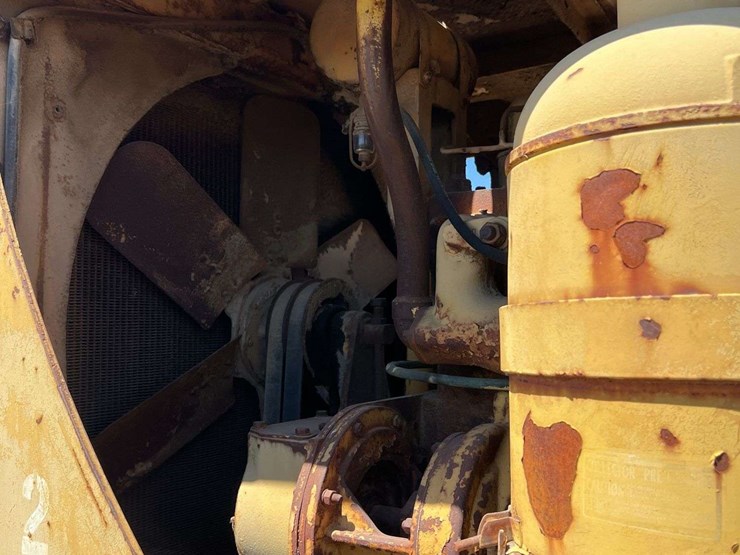 caterpillar-d8-image-63