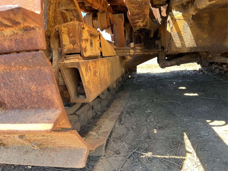 caterpillar-d6-image-72