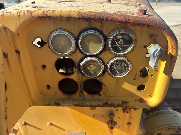 caterpillar-d9-image-122