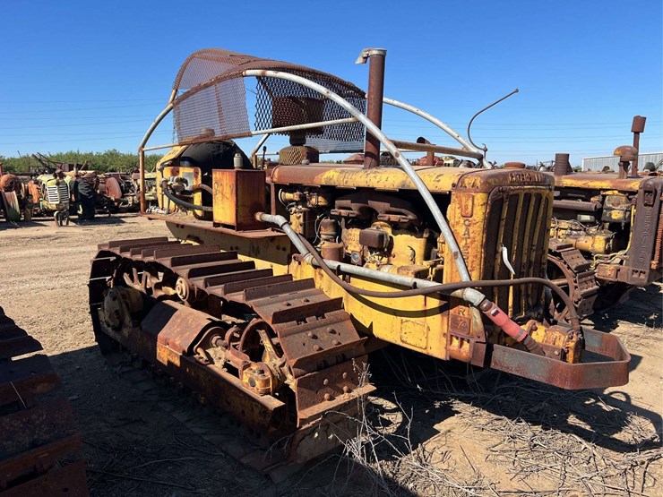 caterpillar-d4-image-1