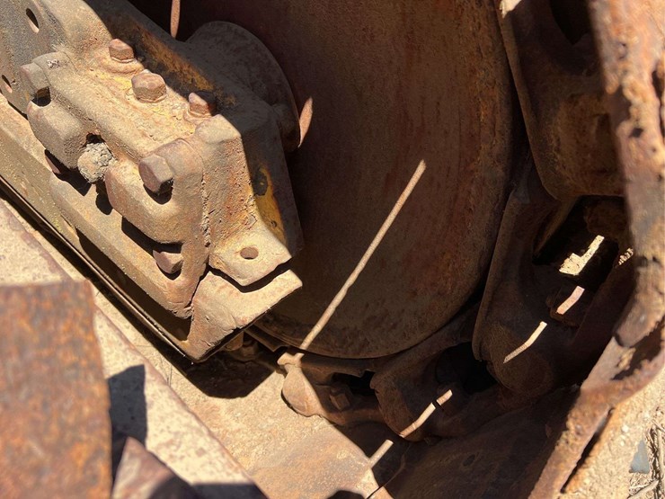 caterpillar-d8-image-80