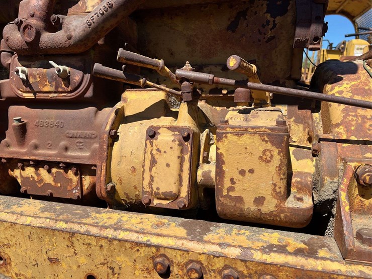 caterpillar-d8-image-61