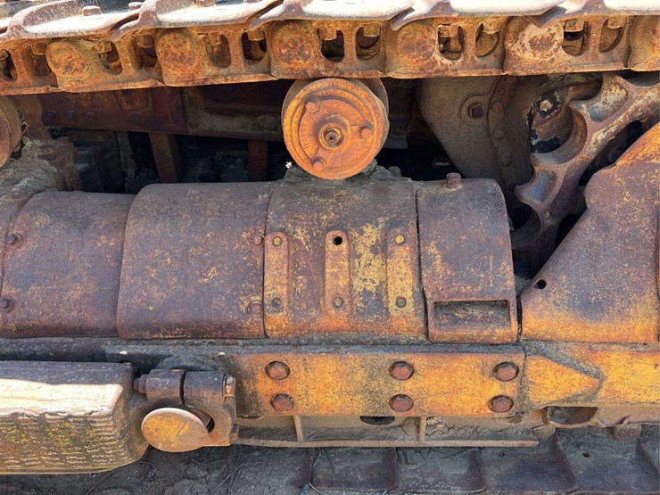 caterpillar-d8-image-64