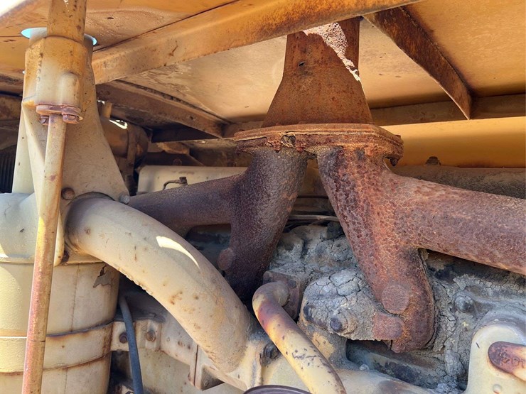 caterpillar-d8-image-75