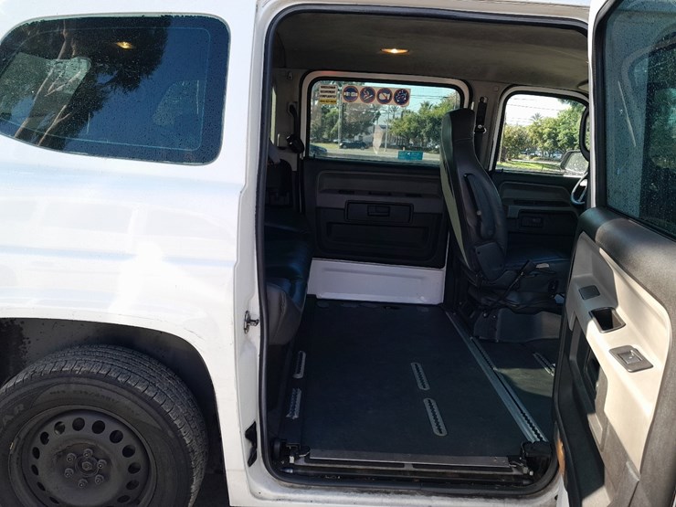 lot#---2012-vpg-mv-1-handicap-van-image-6