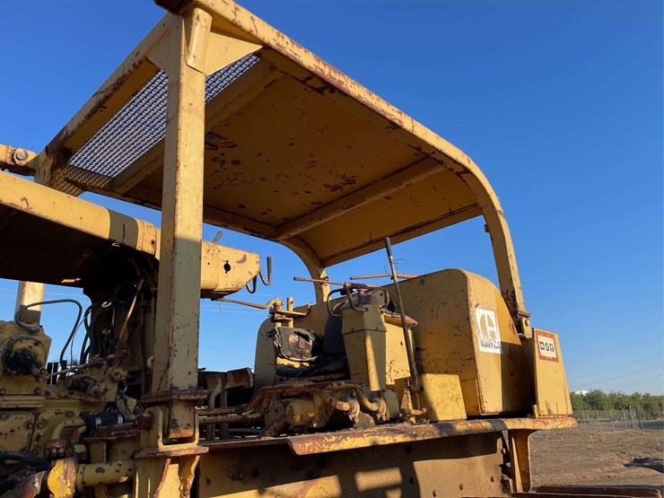 caterpillar-d9g-image-36