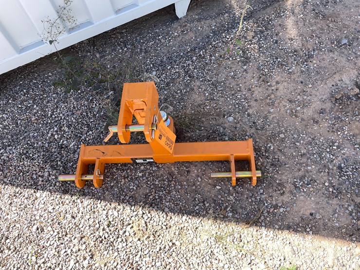 caterpillar-12-image-3