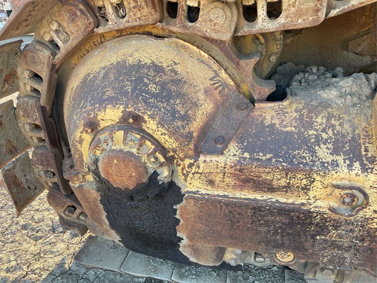 caterpillar-d9g-image-19