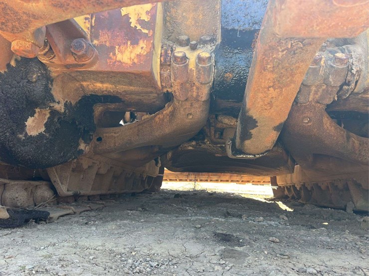 caterpillar-d8-image-106