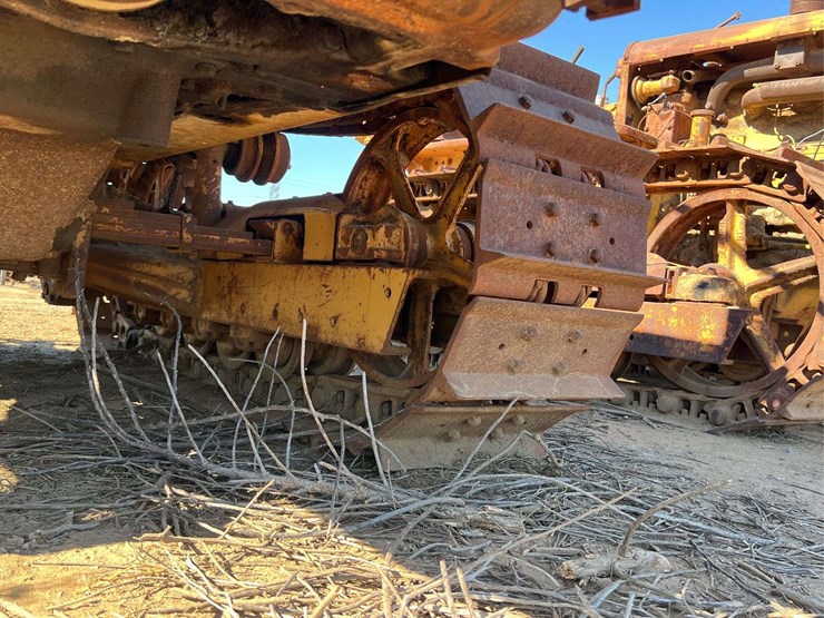 caterpillar-d4-image-63