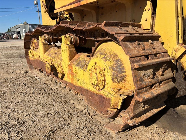 caterpillar-d9-image-63