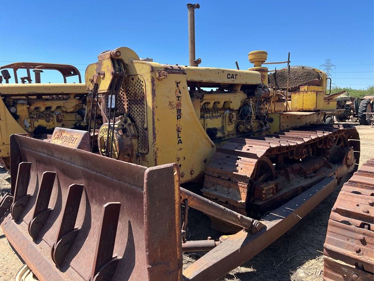 caterpillar-d6-image-16