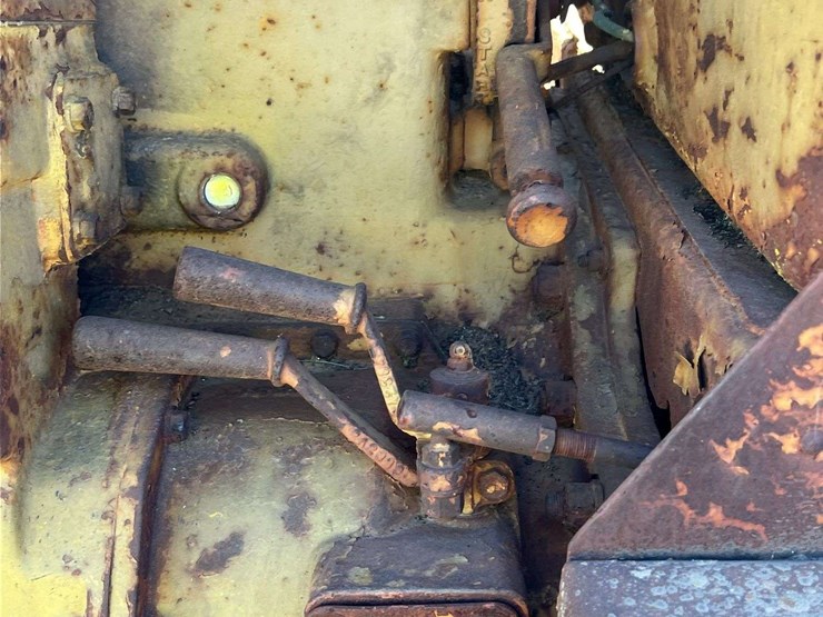 caterpillar-rd6-image-102