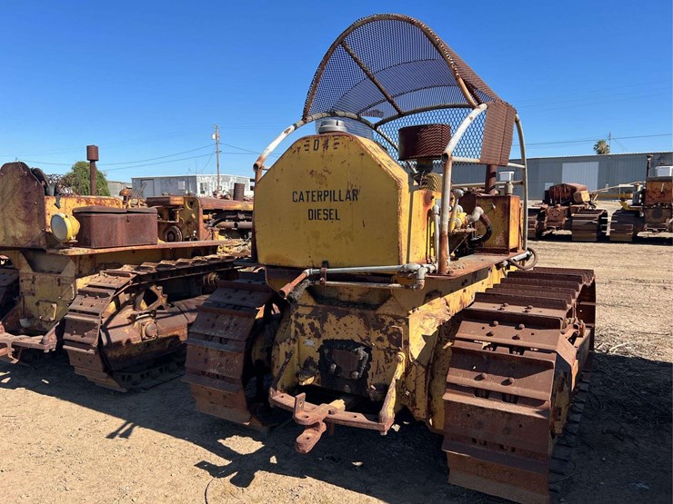 caterpillar-d4-image-12
