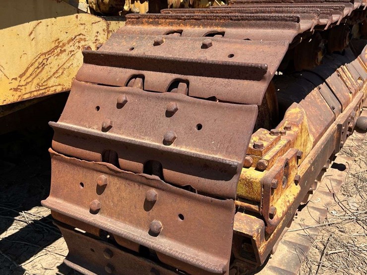 caterpillar-d8-image-116