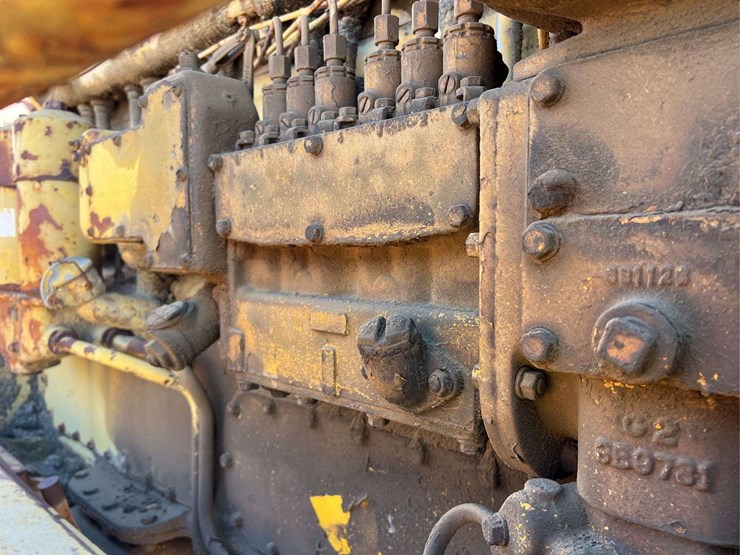 caterpillar-d8-image-39