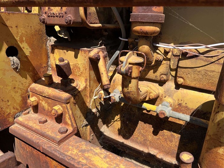 caterpillar-d6-image-49