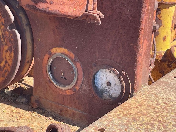 caterpillar-d4-image-47