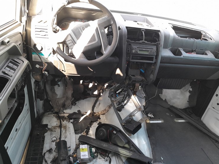 lot#---2012-vpg-mv-1-handicap-van-image-8