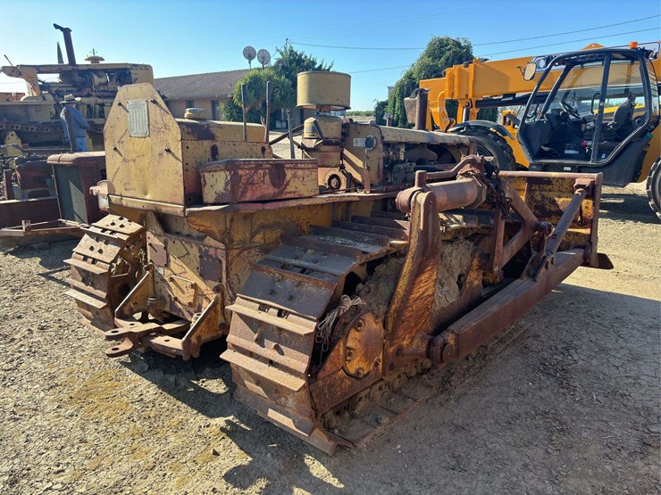 caterpillar-d4-image-5