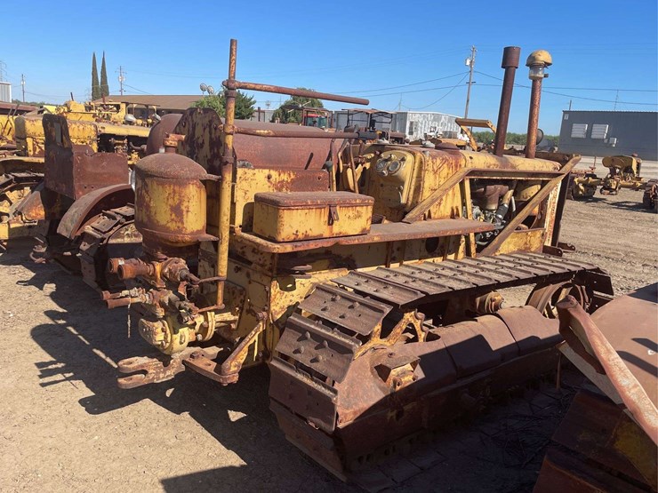 caterpillar-d4-image-8