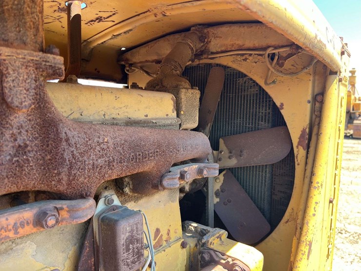 caterpillar-d6-image-67