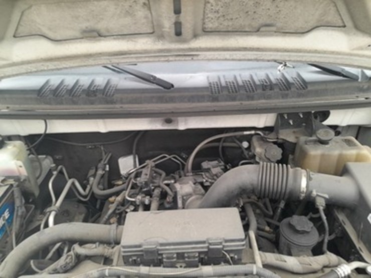 lot#--2014-mblt-mv-1-handicap-van-image-7