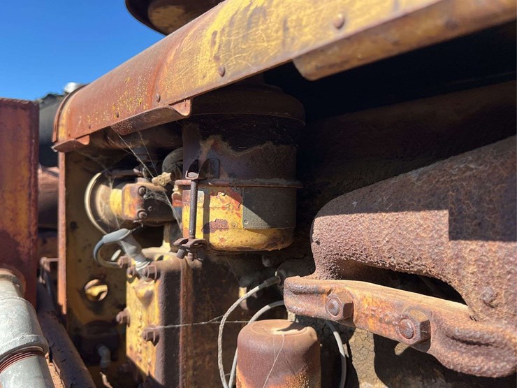 caterpillar-d4-image-48