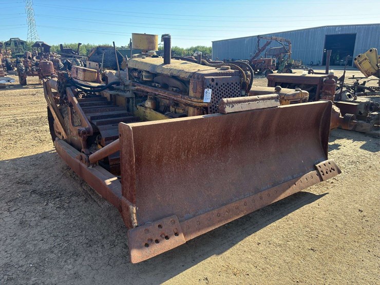 caterpillar-d4-image-7