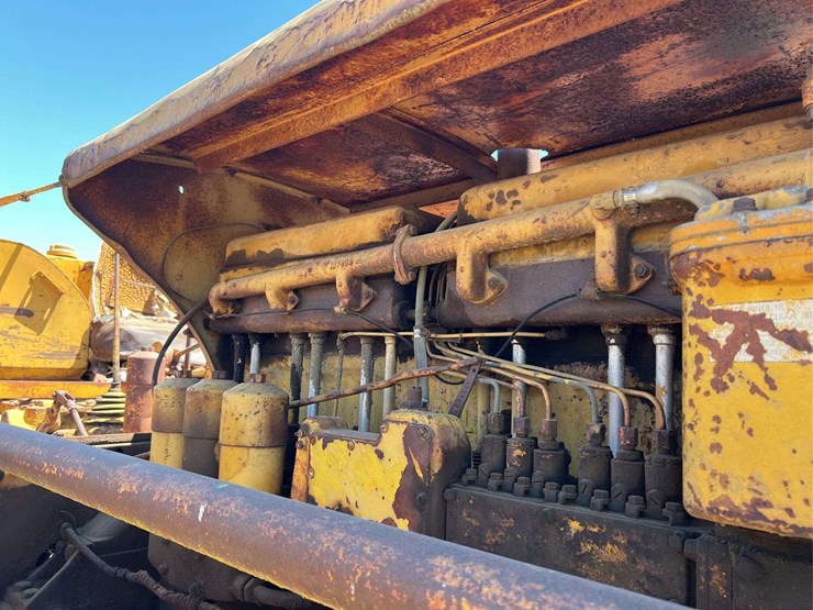 caterpillar-d8-image-47