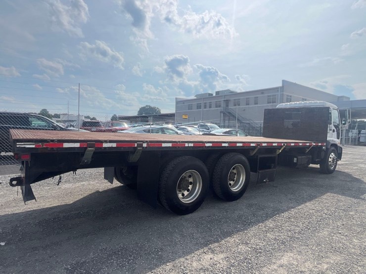 2006-chevrolet-t8500-image-3