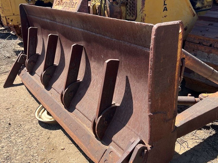 caterpillar-d6-image-108