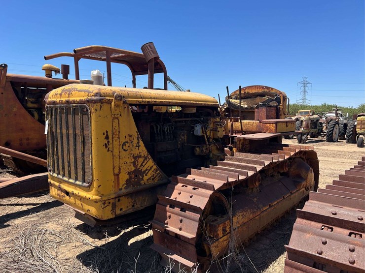 caterpillar-d6-image-13