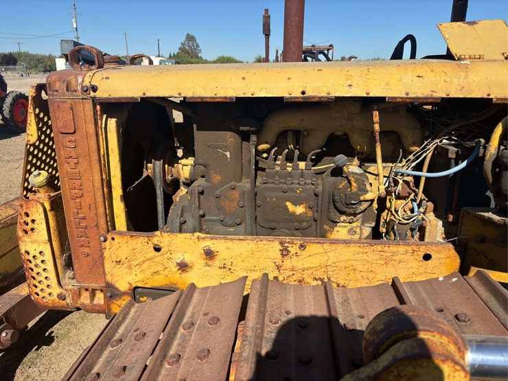 caterpillar-d4-image-51