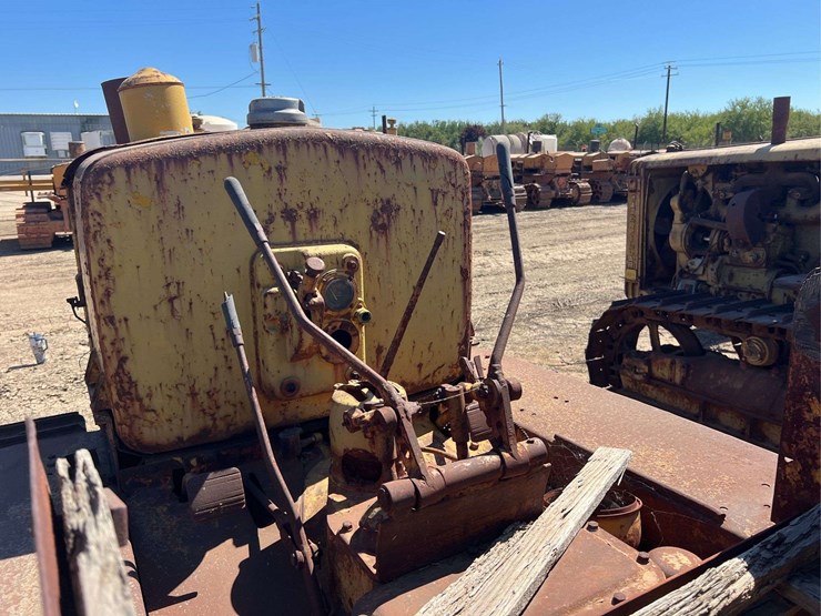 caterpillar-rd6-image-16