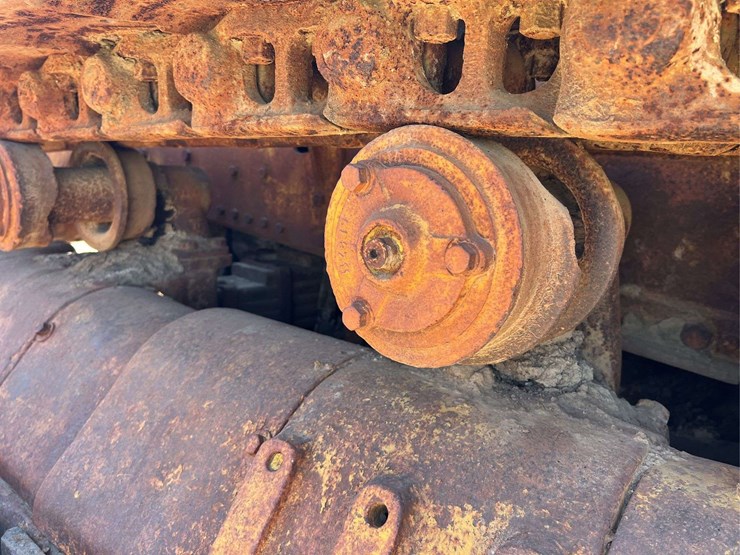 caterpillar-d8-image-91
